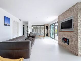  Maison � vendre 6 pi�ces 210 m�