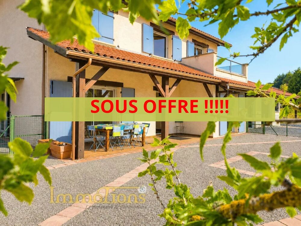 Maison familiale 189 m² avec piscine, garage de 82 m² et vue dég