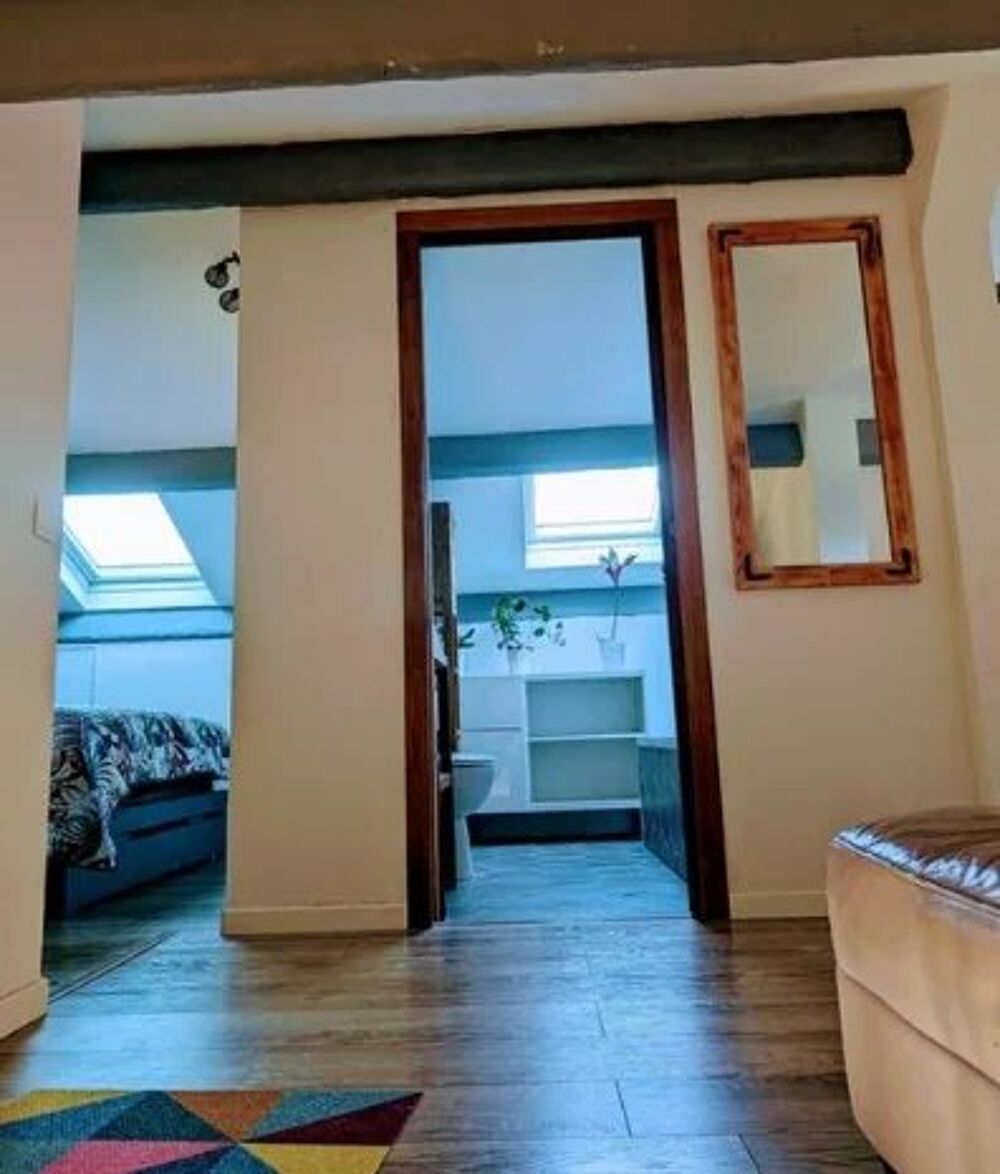 Location Appartement Charmant deux pièces rénové avec balcon Valbonne