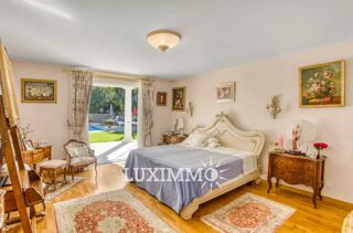  Villa � vendre 8 pi�ces 300 m�