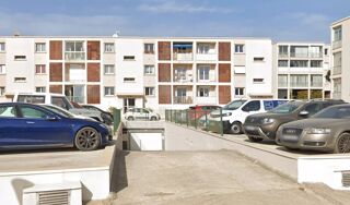  Parking / Garage  louer 