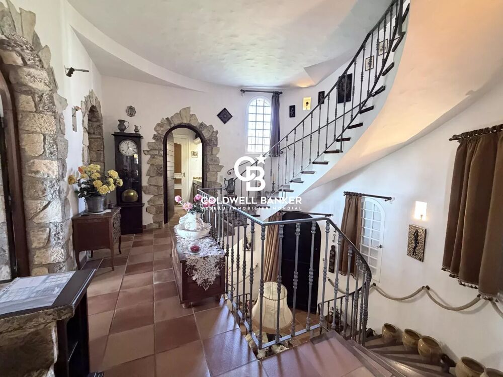 à vendre  Maison Grimaud (83310)