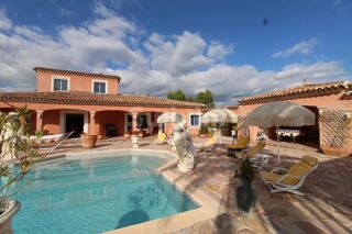  Villa � vendre 7 pi�ces 252 m�