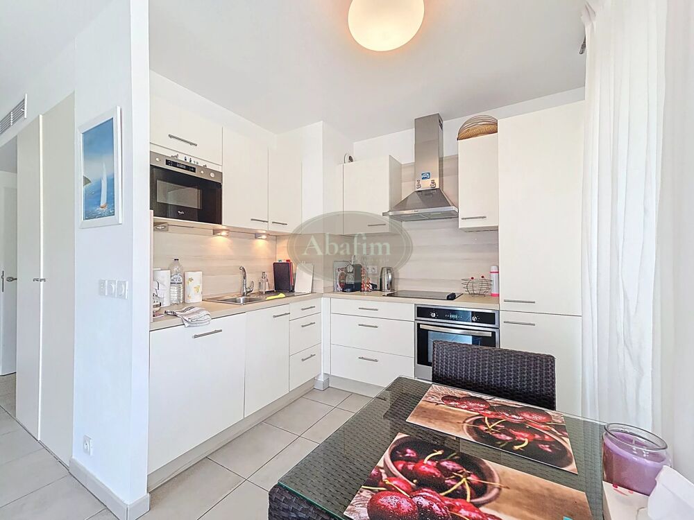 � vendre  Appartement Antibes (06600)