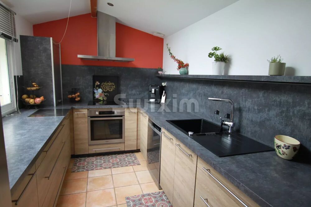 � vendre  Maison Vienne (38200)