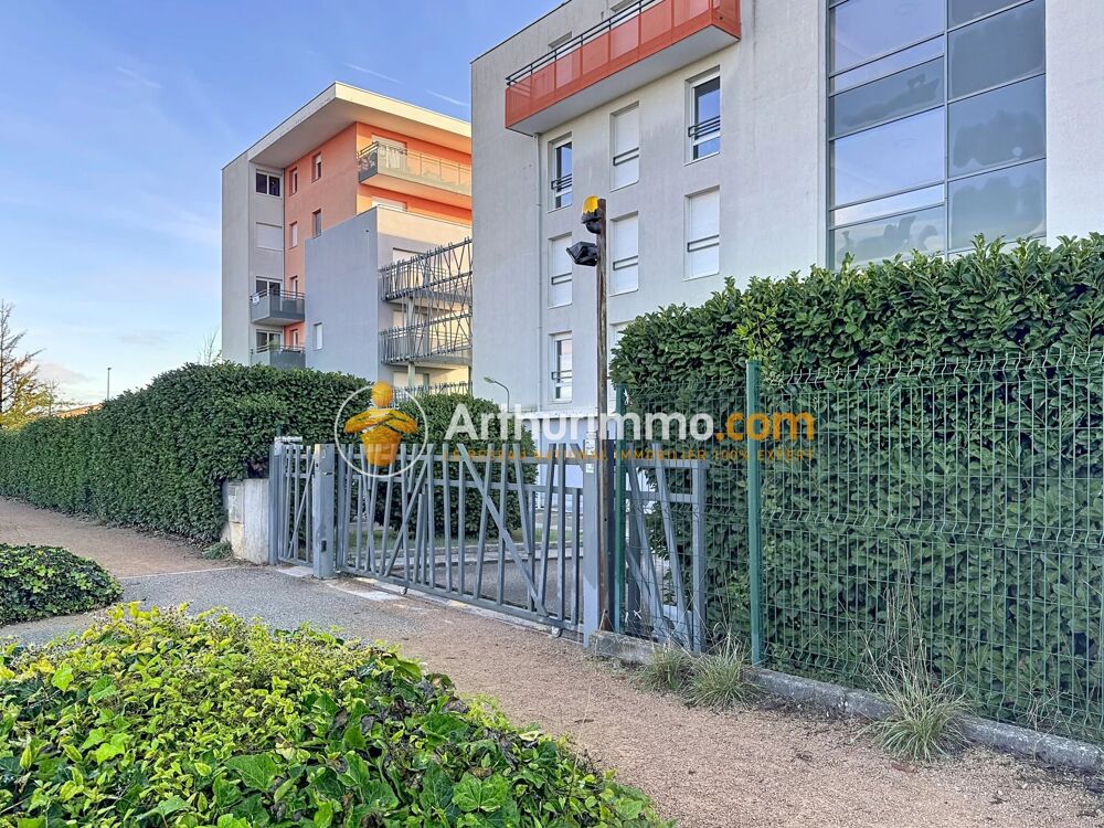 Vente Appartement Bel appartement T3 64 m², balcon sud et vue verdure – garage opt L'isle-d'abeau