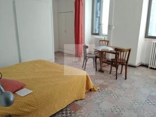  Maison  vendre 8 pices 302 m