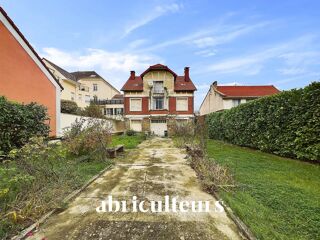  Maison  vendre 8 pices 288 m