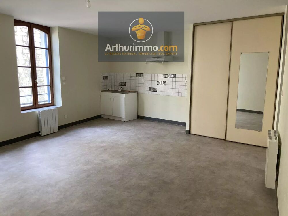 JOSSELIN CENTRE APPARTEMENT A LOUER 1 CHAMBRE