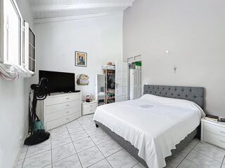  Maison � vendre 8 pi�ces 247 m�