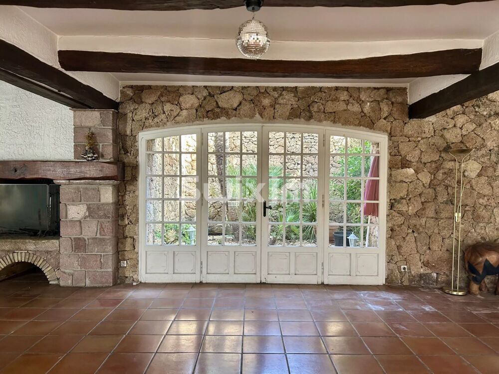 Vente Maison Superbe bastide en pierre de 500 m² à La Motte La motte