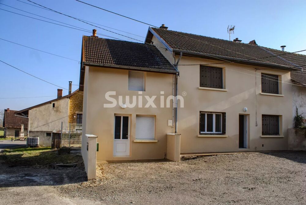 Vente Maison Maison de village avec 2,6 hectares de prés Dole