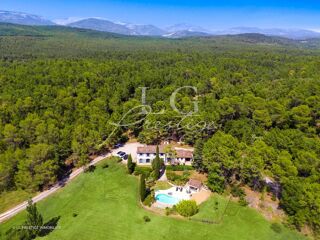  Maison � vendre 6 pi�ces 200 m�