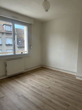 Appartement à louer 2 pièces 44 m²