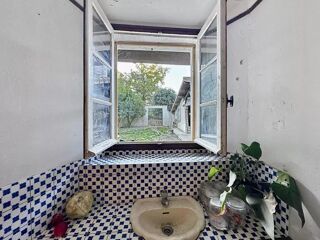  Maison  vendre 10 pices 300 m