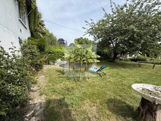  Maison  vendre 8 pices 