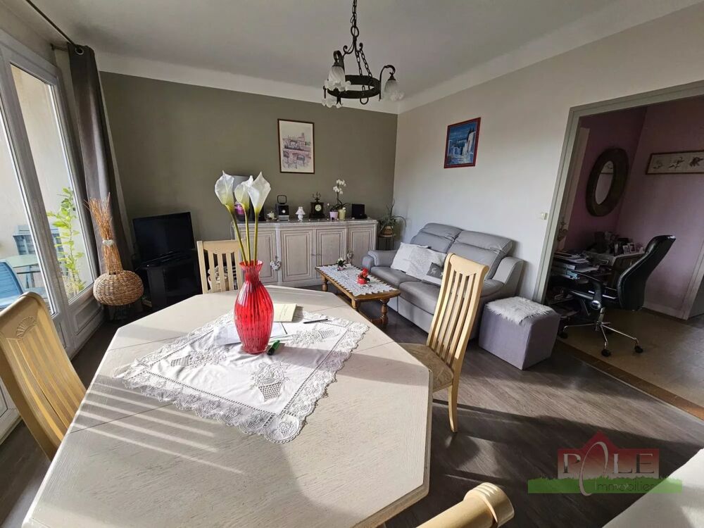 Vente Appartement VIENNE, Pyramide, Appartement T2 de 58m² avec balcon et cave. Vienne