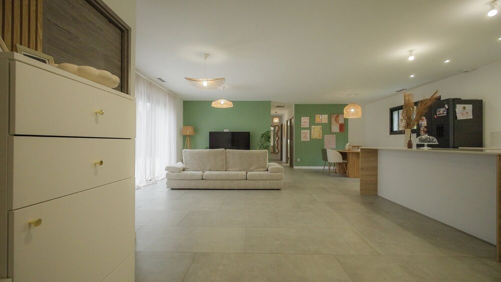 Villa contemporaine 130 M2 - 4 chambres, piscine, Terrasse 56M2