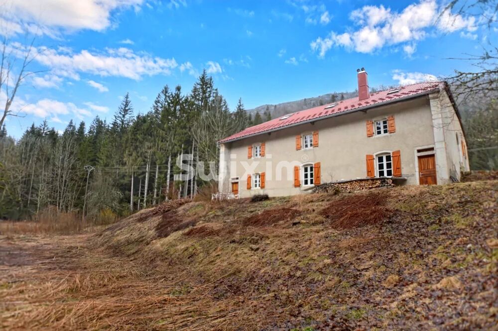 Vente Maison Maison/Villa 6 pièces Saint-claude
