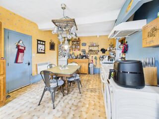  Maison � vendre 9 pi�ces 232 m�