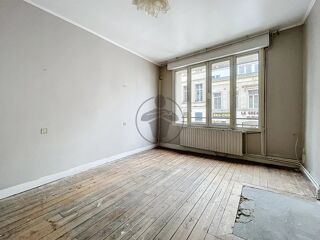  Immeuble à vendre 8 pièces 186 m²