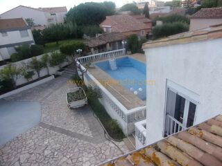  Maison � vendre 6 pi�ces 205 m�