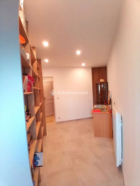  Maison  louer 6 pices 201 m Torx