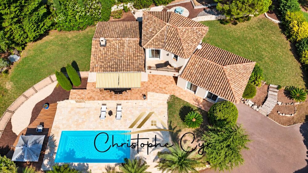 Vente Maison SAINT-RAPHAËL – VILLA AVEC PISCINE, ENVIRON 150 M², TERRAIN DE 1 Saint-raphaël