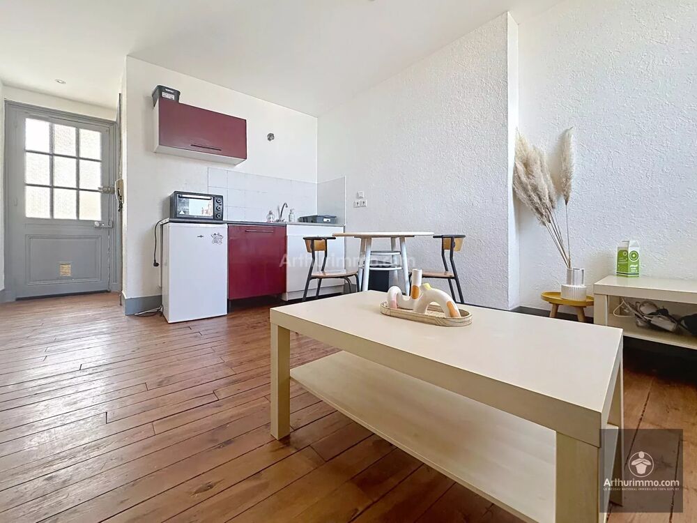 ROANNE HYPERCENTRE  APPARTEMENT T2 AU DERNIER ÉTAGE