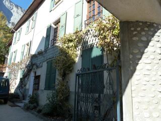  Appartement à louer 4 pièces 62 m²