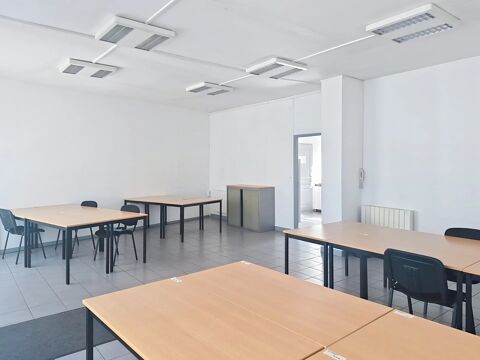   À VENDRE – Locaux professionnels à usage de bureaux – LAON (Vill 