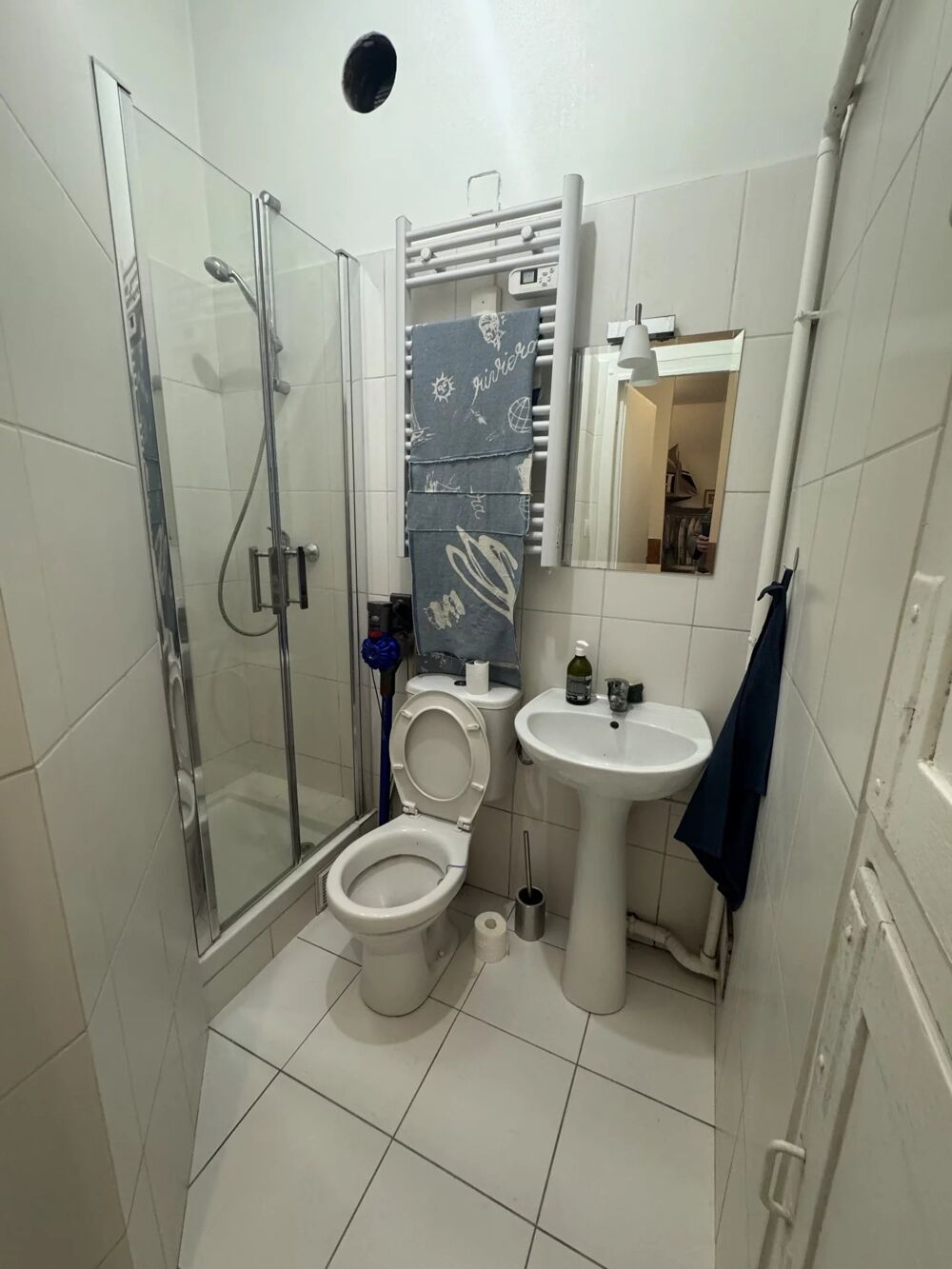 Vente Appartement 2 pièces au RDC , 3,20 m de hauteur sous plafond Paris 19