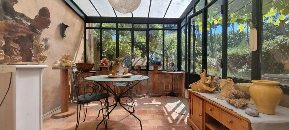 Exclusivité Vente Maison avec jardin et garages, Cucuron (84160)