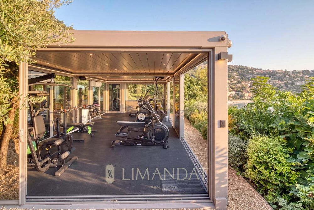 à vendre  Villa Roquebrune-Cap-Martin (06190)