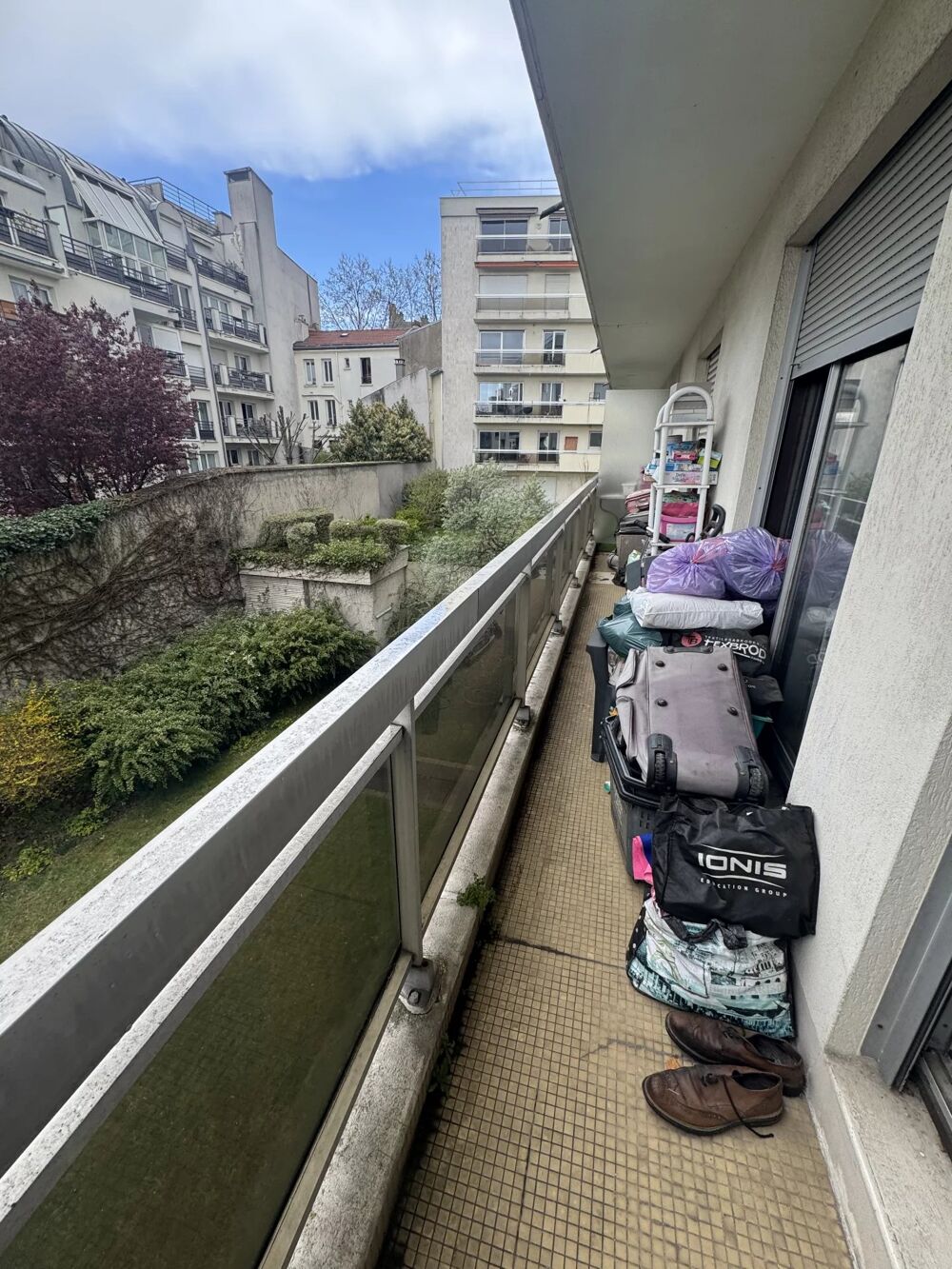 Vente Appartement 3 pièces calme balcon cave parking Paris 19
