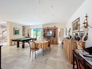  Maison  vendre 6 pices 232 m