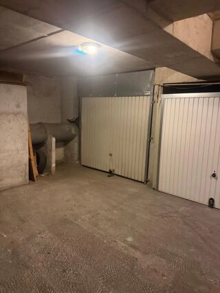  Parking / Garage à vendre 1 pièce 17 m² Nice