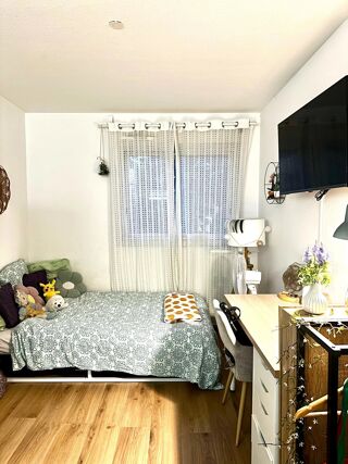 Appartement à louer 1 pièce 16 m²