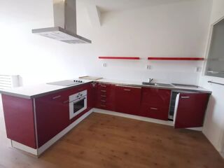  Maison  vendre 8 pices 196 m