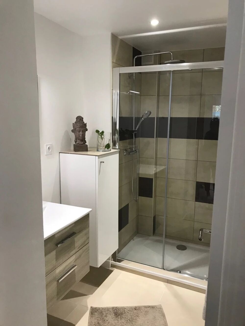 Location Appartement Trois pièces avec terrasse de 15m² Nice