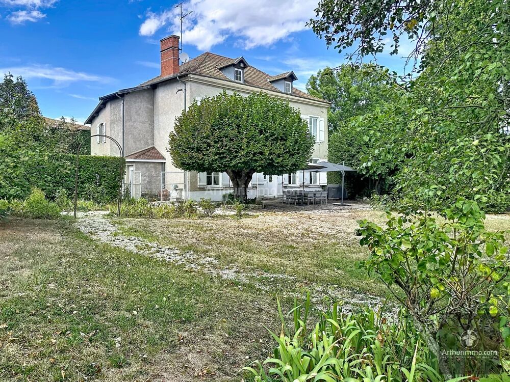 à vendre  Maison Renaison (42370)