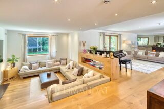  Maison � vendre 10 pi�ces 330 m�