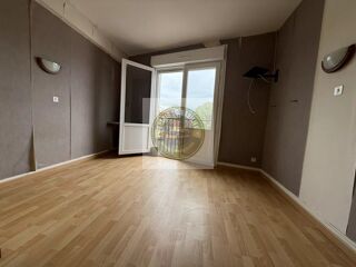  Immeuble  vendre 15 + pices 518 m