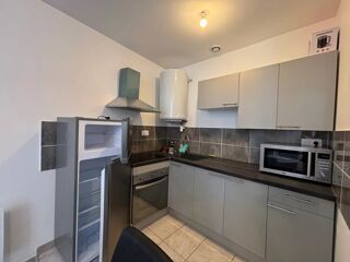 Appartement à louer 1 pièce 25 m²
