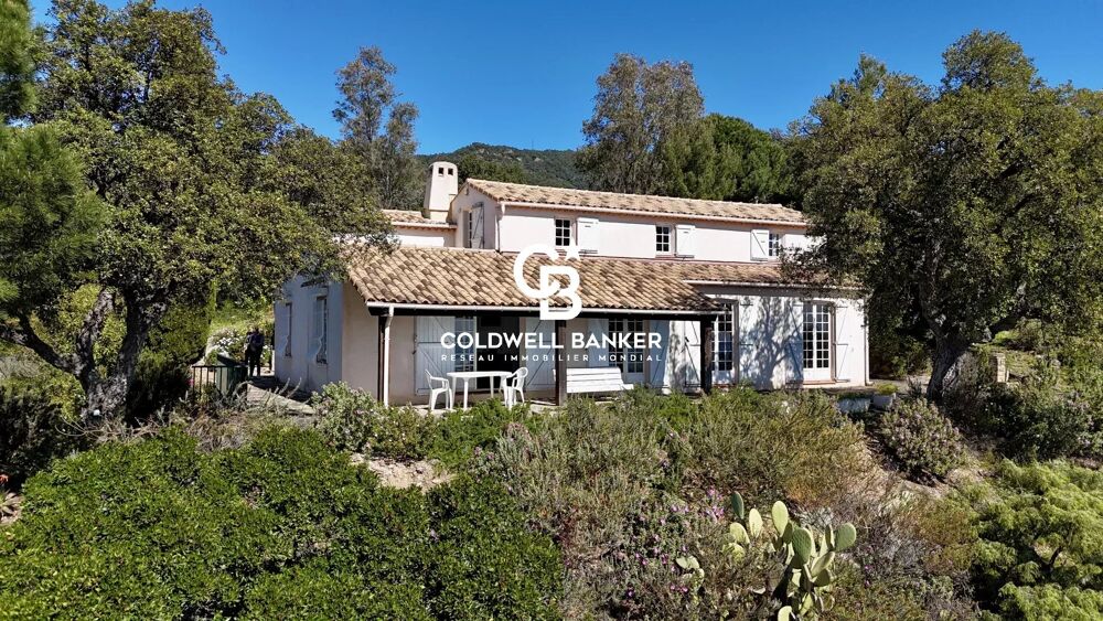 � vendre  Maison Rayol-Canadel-sur-Mer (83820)