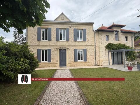   MAISON DE MAITRE 280m�+ TERRAIN 2800m� Maison - 8 pi�ce(s) - 294 m�