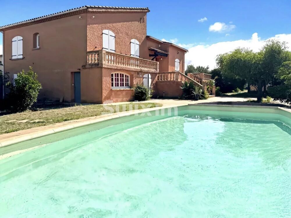 Maison familiale / ensemble immobilier avec piscine