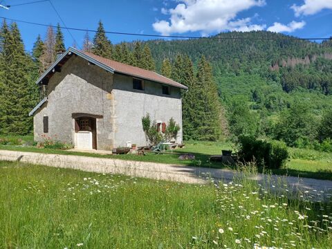   LA PESSE - Un bien atypique au cœur de la nature Maison - 4 pièce(s) - 60 m²