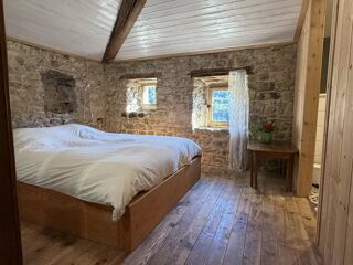  Immeuble à vendre 6 pièces 171 m²