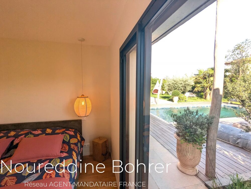 � vendre  Villa Grimaud (83310)